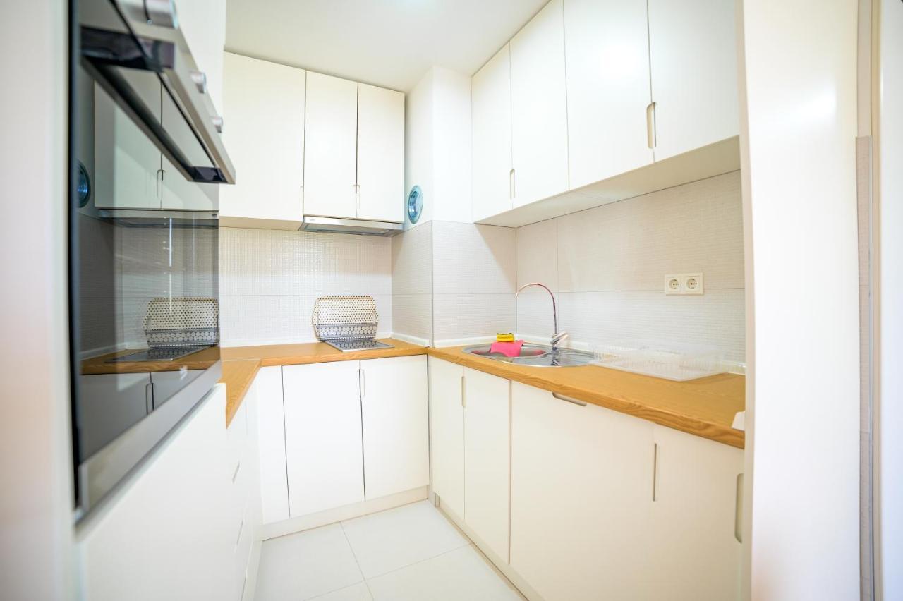 Sun Square Apartments Tuzla Esterno foto