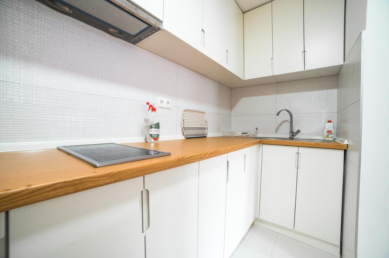Sun Square Apartments Tuzla Esterno foto